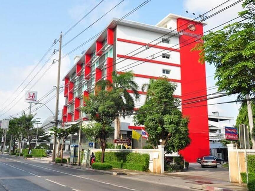 Thamrongin Hotel Bangkok Exterior photo